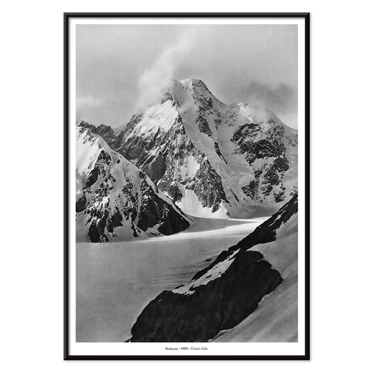 Snow covered mountain landscape by Vittorio Sella Staircase vue prise au dessus du glacier Godwin Austen poster artwork, with black aluminium frame on white background