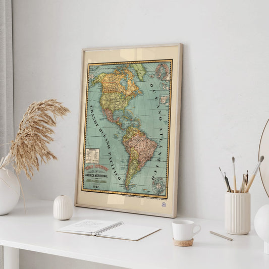 Vintage map poster of North and South America titled América septentrional y América meridional by Paluzie Lucena Josep, framed and displayed in home decor